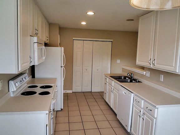 5th image of 6610 Settlement Dr N