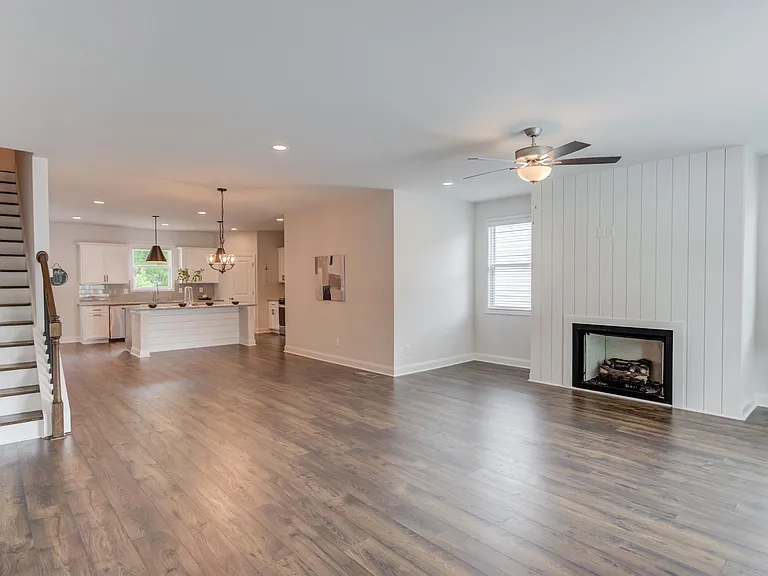 1290 Ainsworth Aly #1 — Photo 44