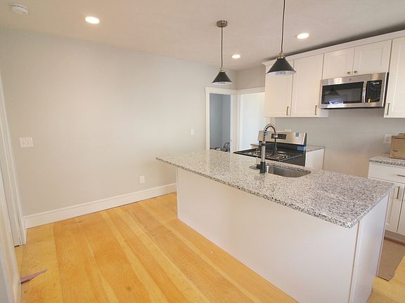 5th image of 9 Hall Ave #1