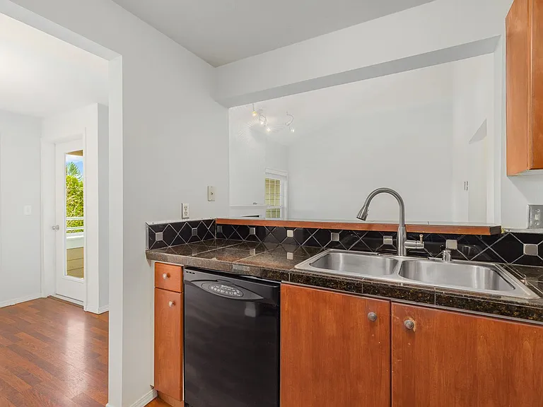 14058 NE 181st St #F304 — Photo 12