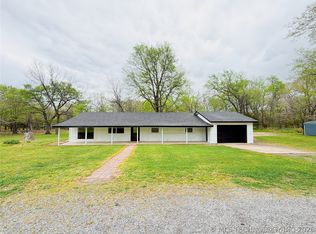 14221 N Grace Hudlen Rd, Hulbert, OK 74441