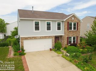 6920 Amber Valley Dr, Indianapolis, IN 46237