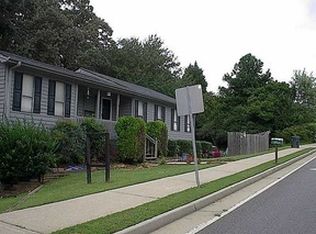 607 Lovejoy Ln, Woodstock, GA 30189