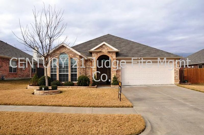 Welcome to 1027 Tabasco Trail
