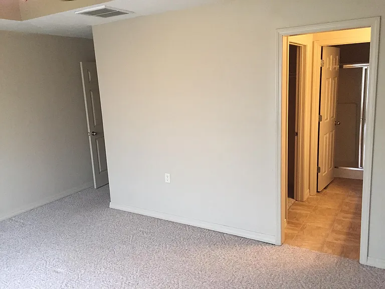 1115 N Missouri Dr — Photo 17