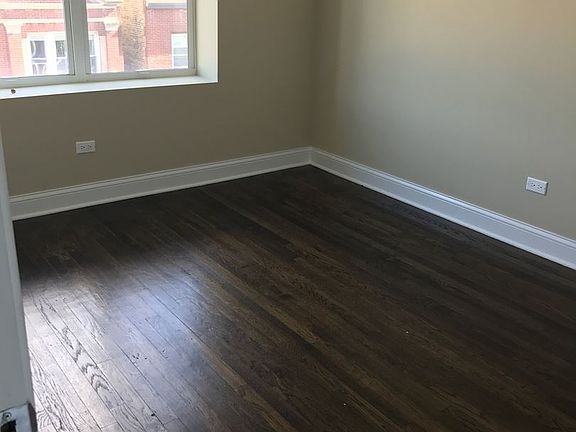 4th image of 3821 W Montrose Ave APT 3