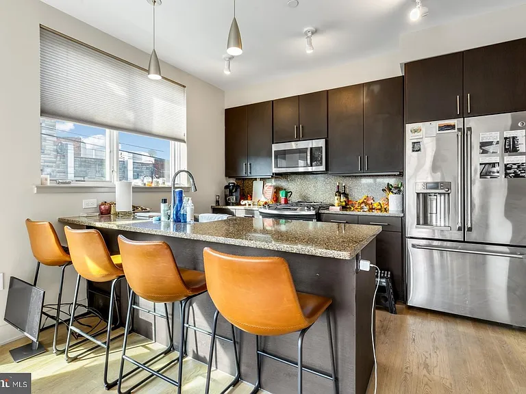 1646 S 12th St #201 — Photo 8