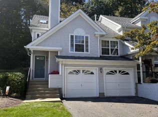 51 Rushmore Ln, Hackettstown, NJ 07840