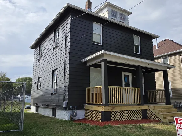 1931 10th St, Moline, IL 61265