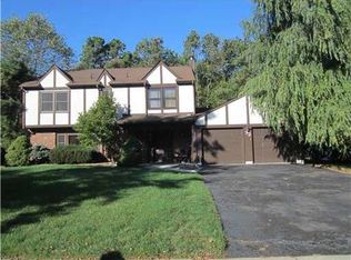32 S Rhoda St, Monroe Township, NJ 08831