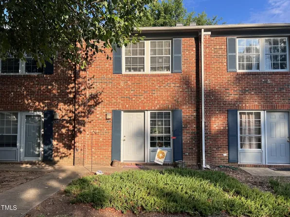 131 Coleridge Ct, Carrboro, NC 27510