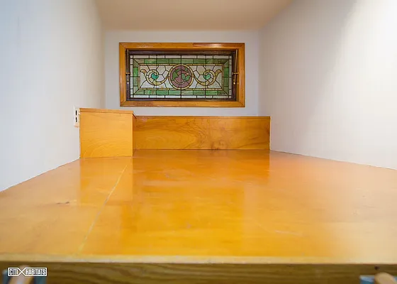Rented by Citi Habitats | media 8