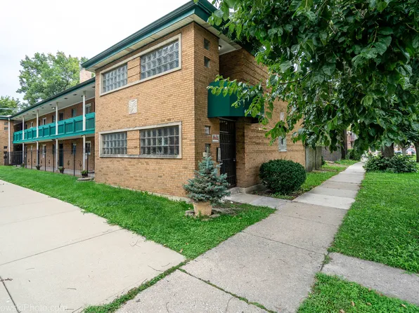 651 South Blvd APT 3, Oak Park, IL 60302