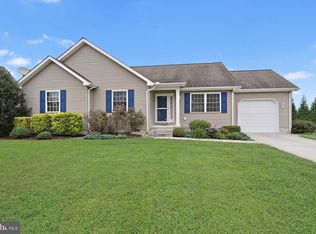 70 W Deer Trail Rd, Clayton, DE 19938