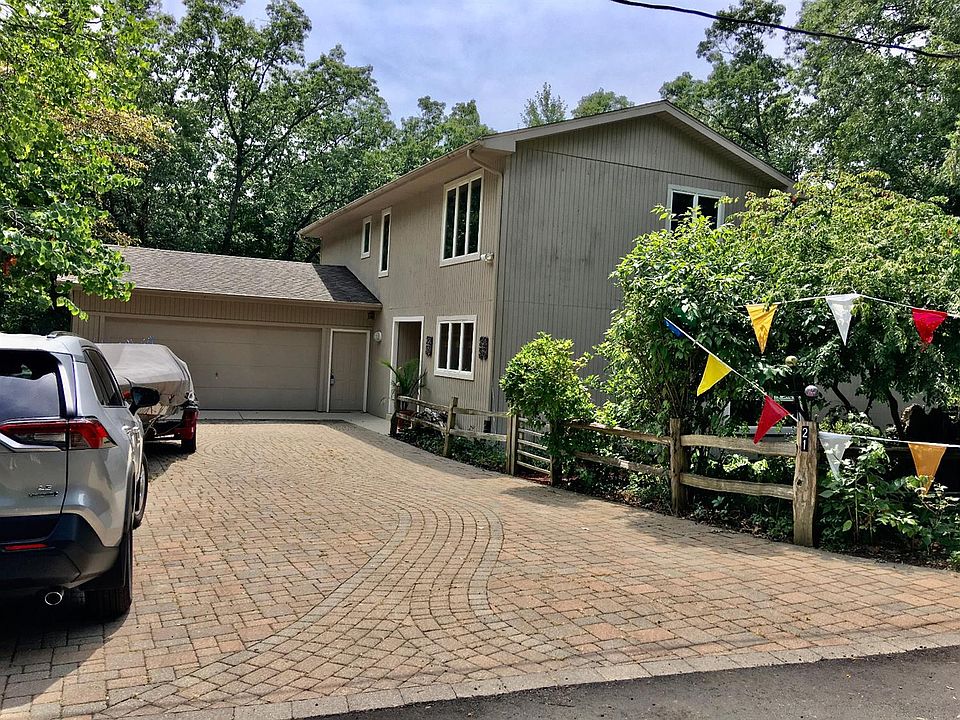 1st image of 21 E Atwater Ave