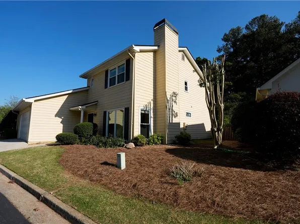 4003 Arborwood Ln, Tucker, GA 30084