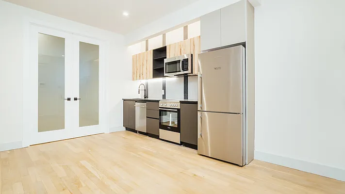 Rented by Nooklyn NYC LLC | media 3