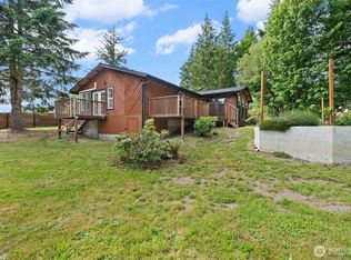 31 SE Campfire Court, Shelton, WA 98584