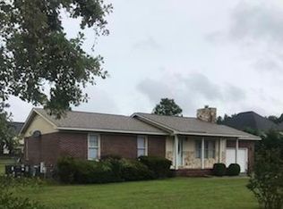 5546 Grimes Rd, Fayetteville, NC 28306