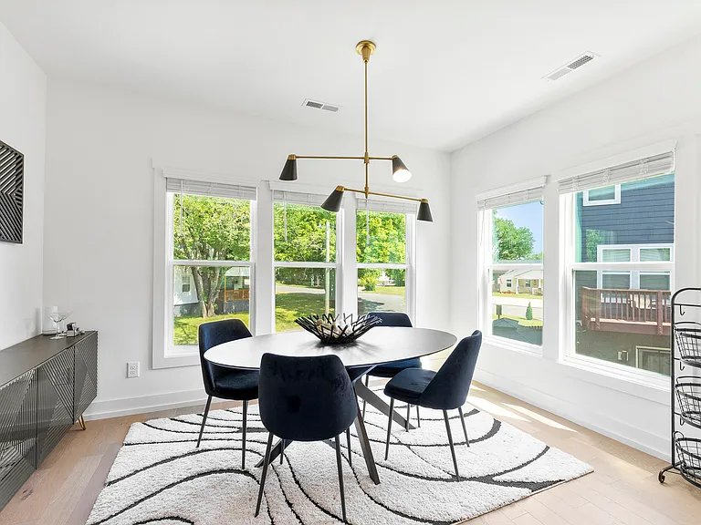 2703 Parkway Ave — Photo 12
