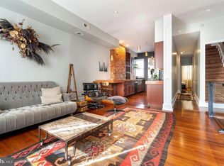 1607 South St #2, Philadelphia, PA 19146