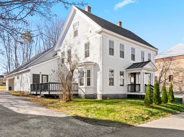 22 W School Street, Oakland, ME 04963