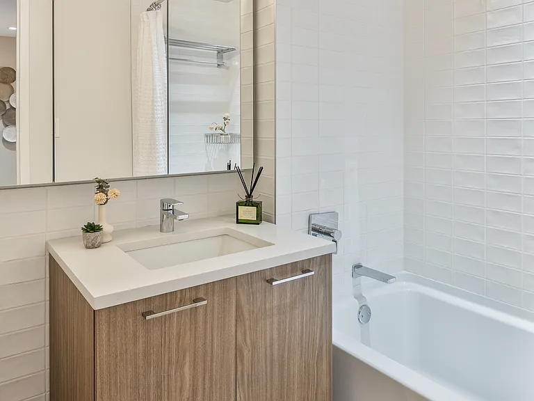 1057 Atlantic Ave #1606 — Photo 8