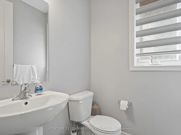 1097 Trailsview Ave — Photo 26