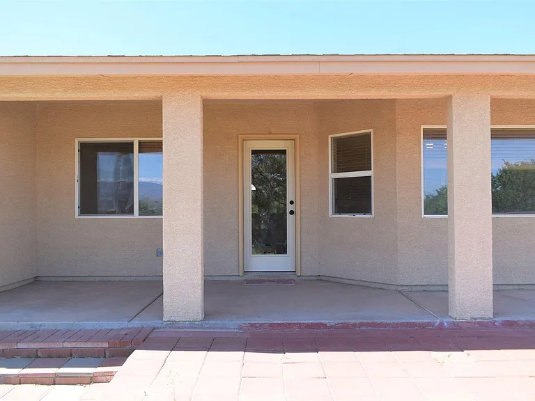 1506 S Pheasant Ln — Photo 34