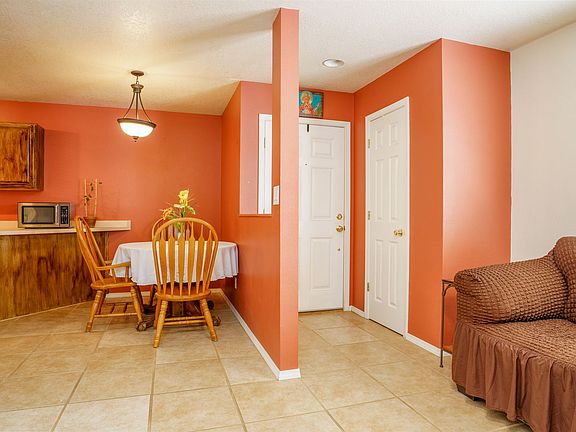 2nd image of 1153 Calle Amanda APT A