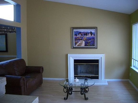 5th image of 323 Bald Eagle Dr