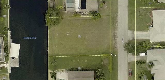 1st image of 932 SE 20th Pl
