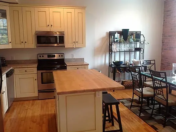 310 Court St #4 — Photo 2