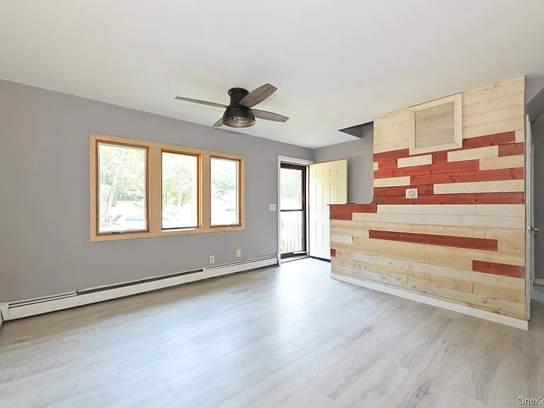 80 Norfleet Ln — Photo 2