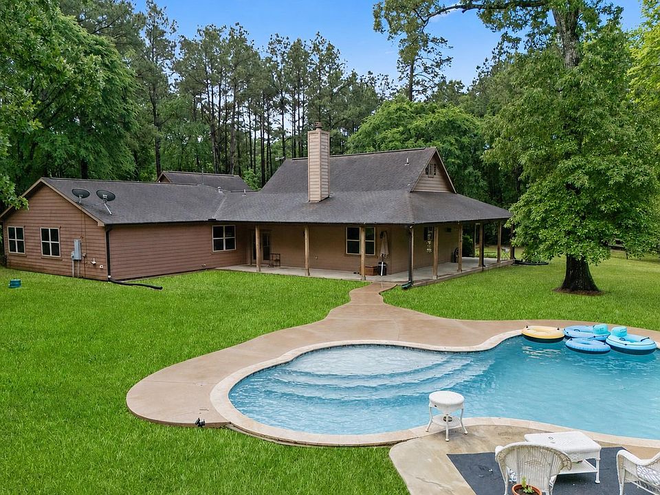 1st image of 25672 Magnolia Pines Dr