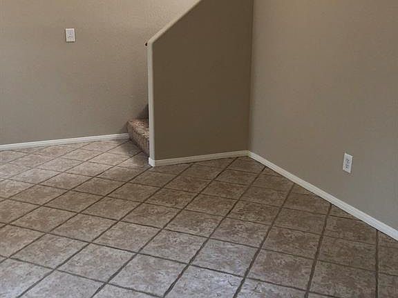 4th image of 10232 Abano Ct