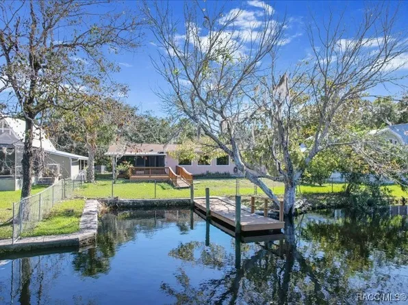 11319 W Pan Ct, Homosassa, FL 34448