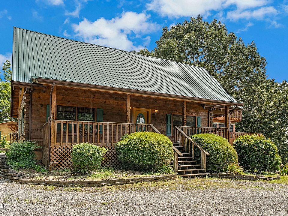 1st image of 2452 Skyview Way