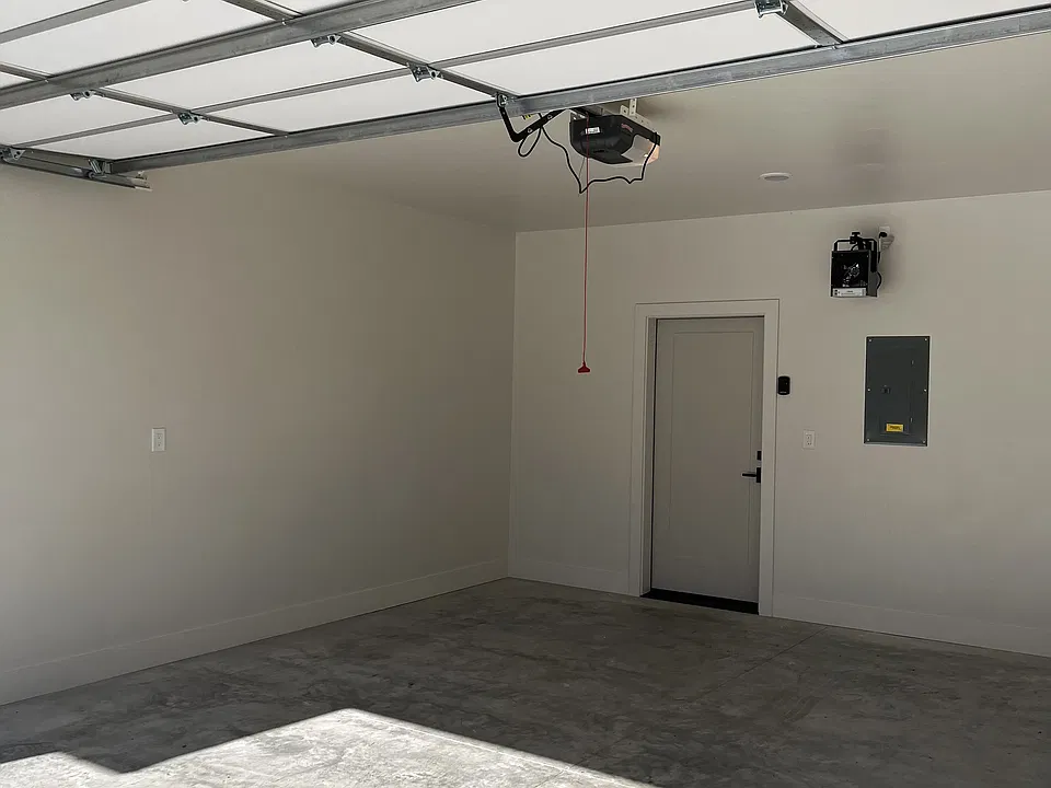 Garage _10162025