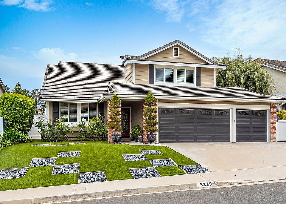 1st image of 3239 Bordero Ln