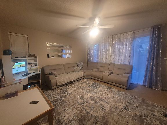3rd image of 132 Canberra Ct
