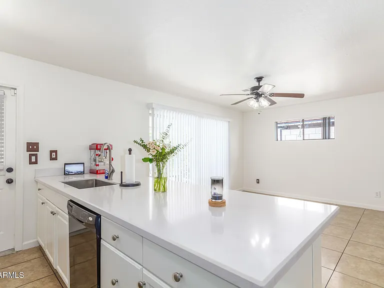 3312 S Ventura Dr — Photo 7