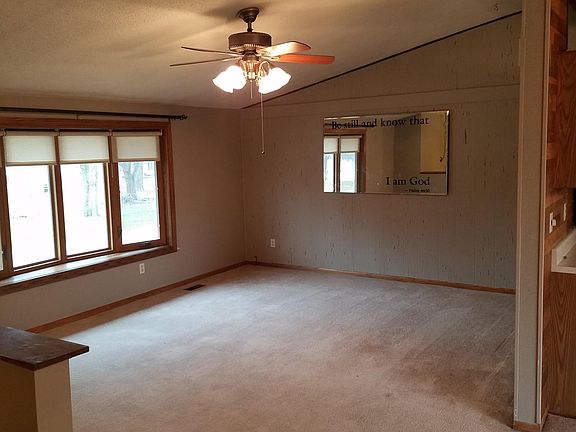 5th image of 3415 S Glendale Dr