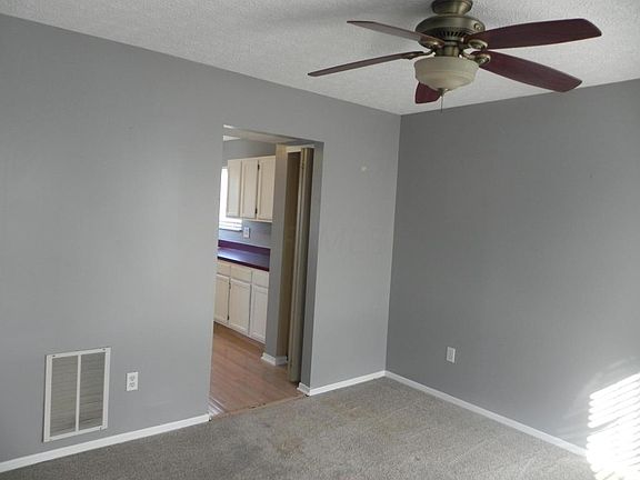 3rd image of 7236 Fablegate Ct