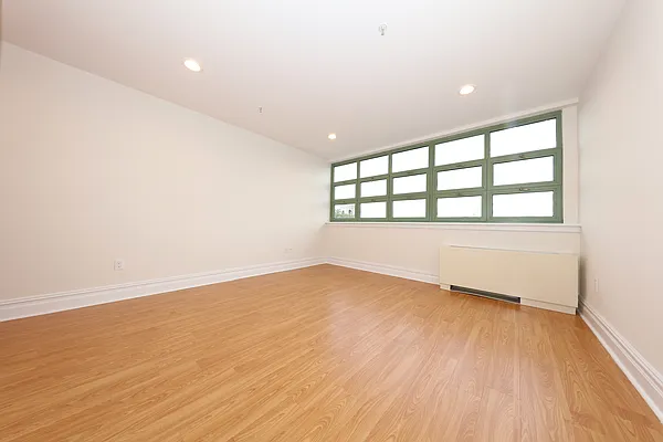 Rented by Corcoran | media 57