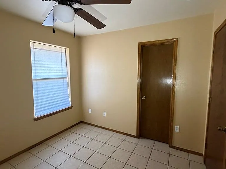 1884 Turqueza Dr #A — Photo 16
