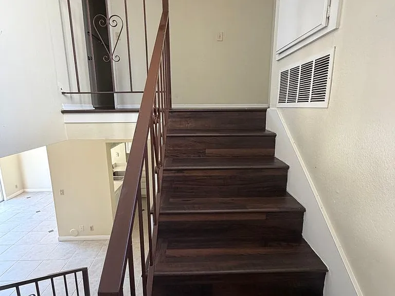 1302 Gina Dr — Photo 15