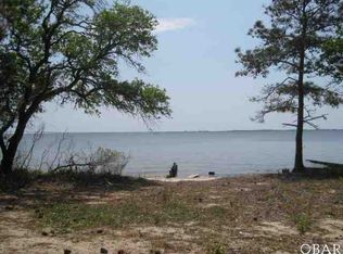 102 Soundside Ln, Manteo, NC 27954