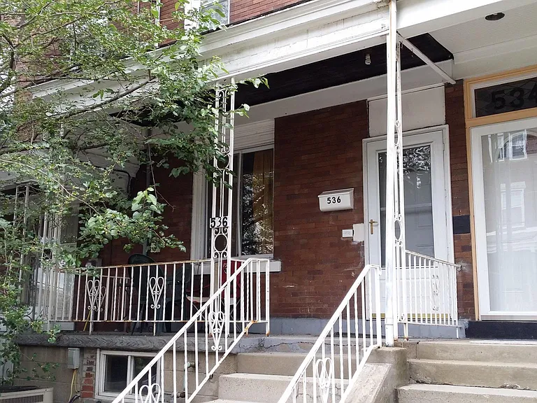 536 Gross St — Photo 13