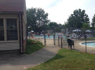 40517 Heatherbrook Ln, Novi, MI 48375